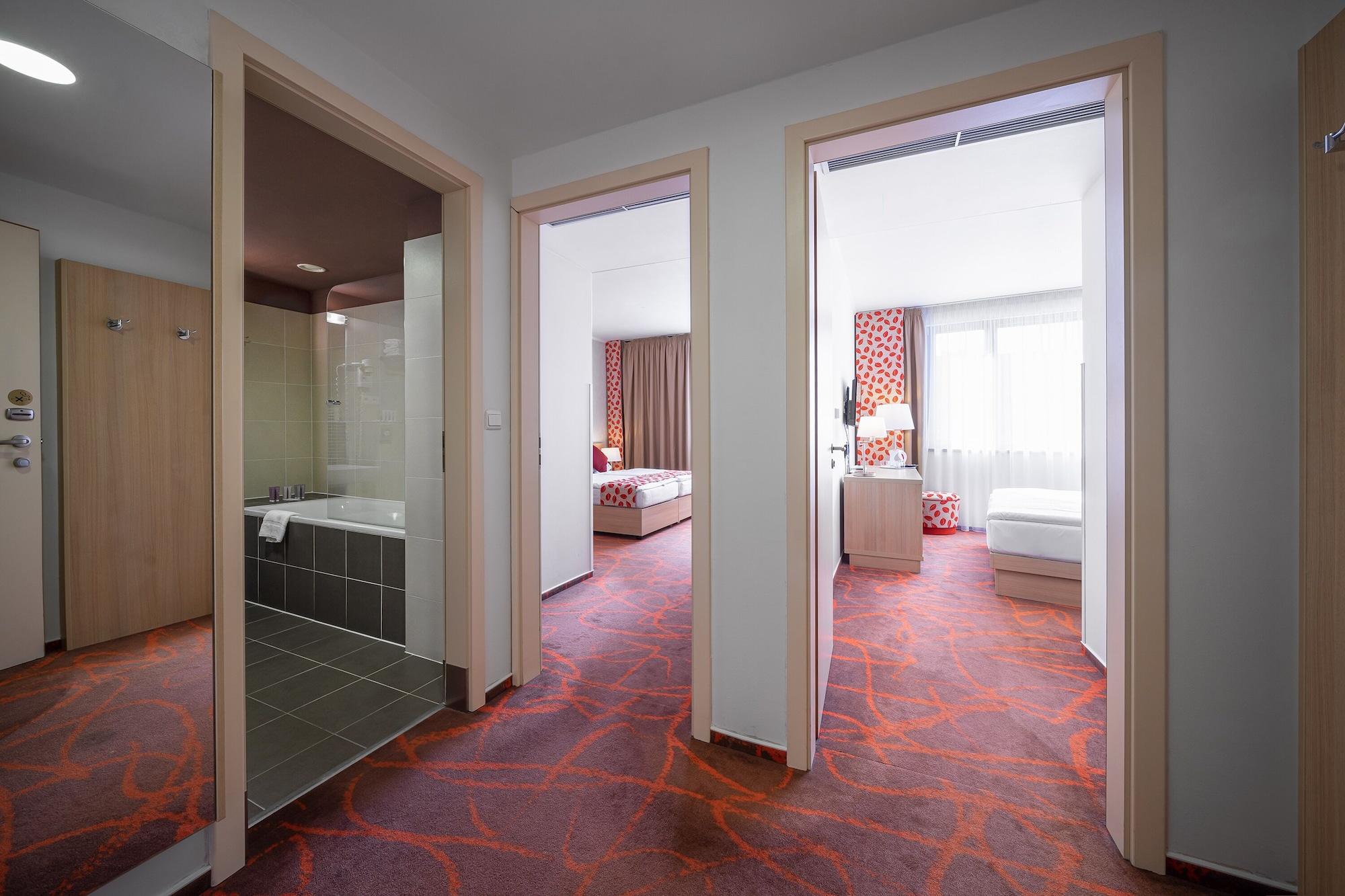 Iris Hotel Eden - Czech Leading Hotels Prague Luaran gambar